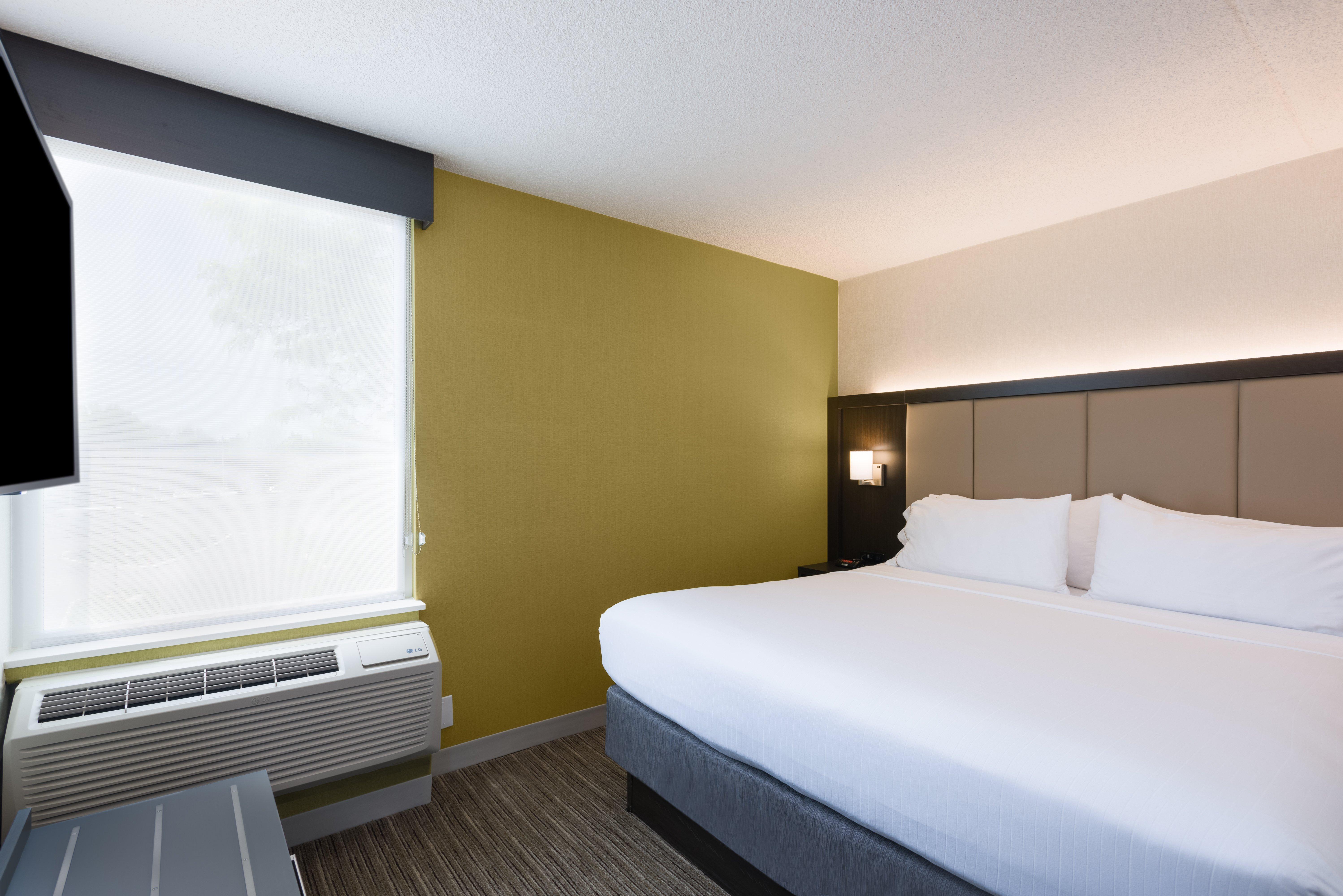 Holiday Inn Express Ramsey Mahwah By Ihg Exterior photo