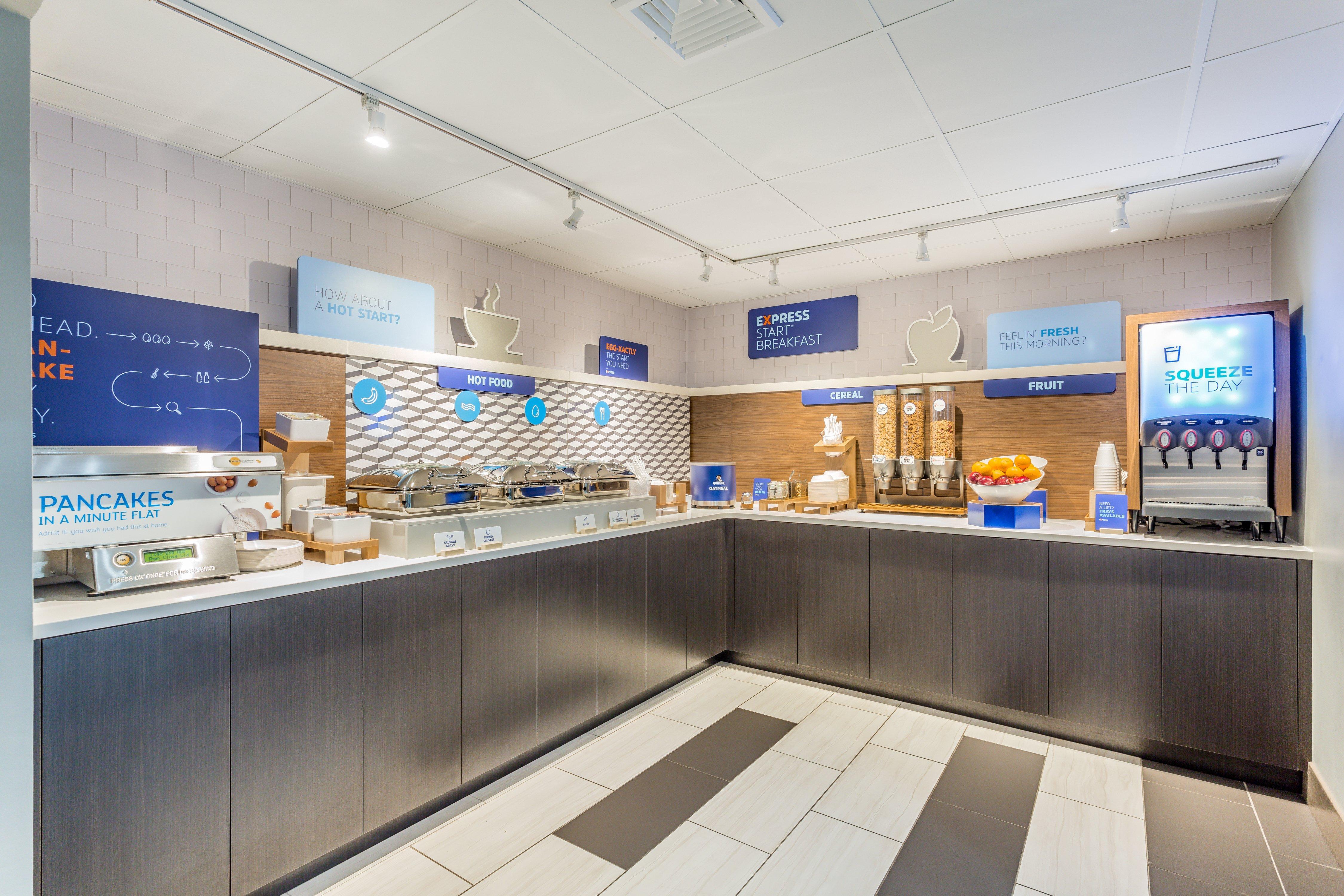 Holiday Inn Express Ramsey Mahwah By Ihg Exterior photo